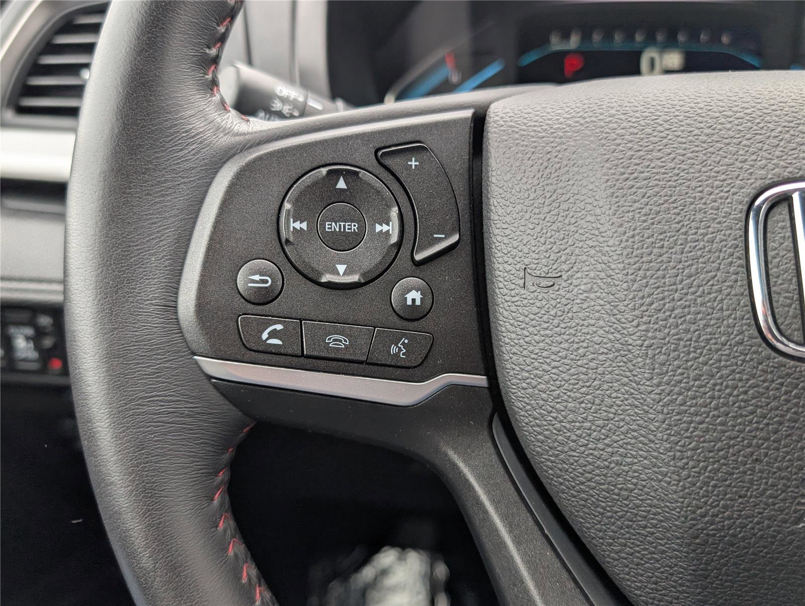 Used 2023 Honda Odyssey Sport image 26