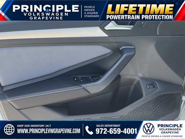 New 2027 Volkswagen Jetta SE FWD image 10