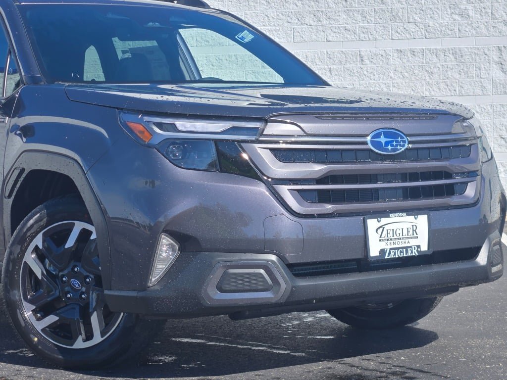 New 2026 Subaru Forester Touring AWD/4WD image 2