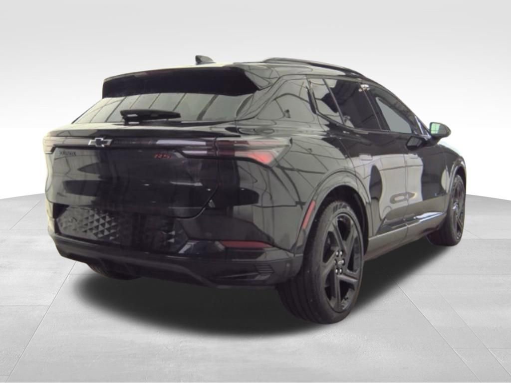 Used 2024 Chevrolet Equinox EV RS image 6