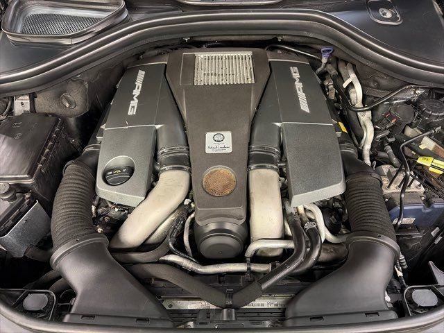 Used 2015 Mercedes-Benz GL 63 AMG 4MATIC image 44