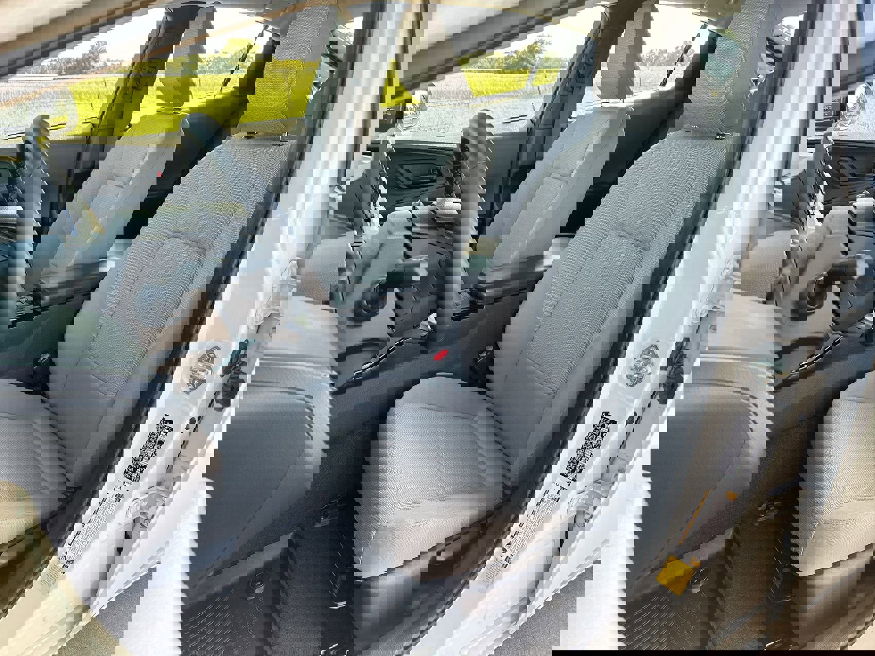 Used 2025 Toyota Prius Limited image 11