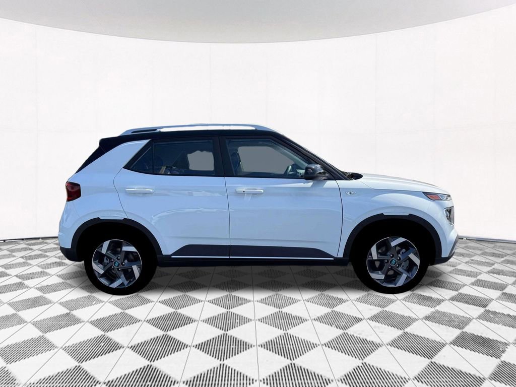 New 2026 Hyundai Venue SEL image 13