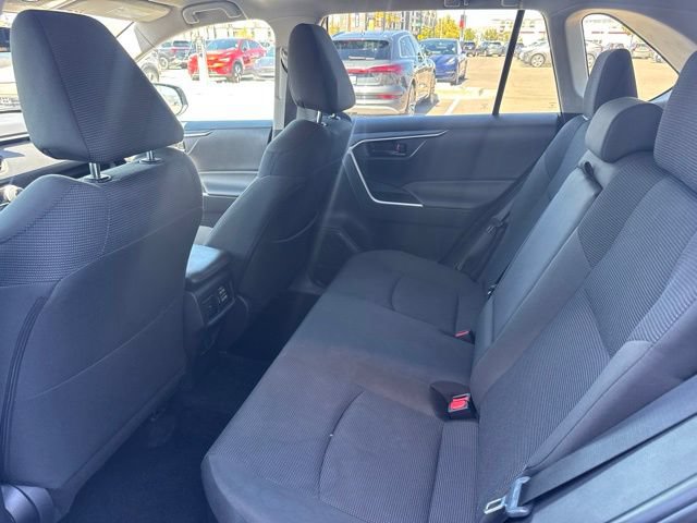 Used 2025 Toyota RAV4 LE AWD/4WD image 17