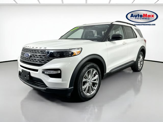 Used 2023 Ford Explorer XLT w/ Equipment Group 202A AWD/4WD image 5