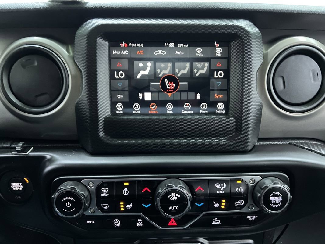 Used 2021 Jeep Gladiator Willys AWD/4WD image 23