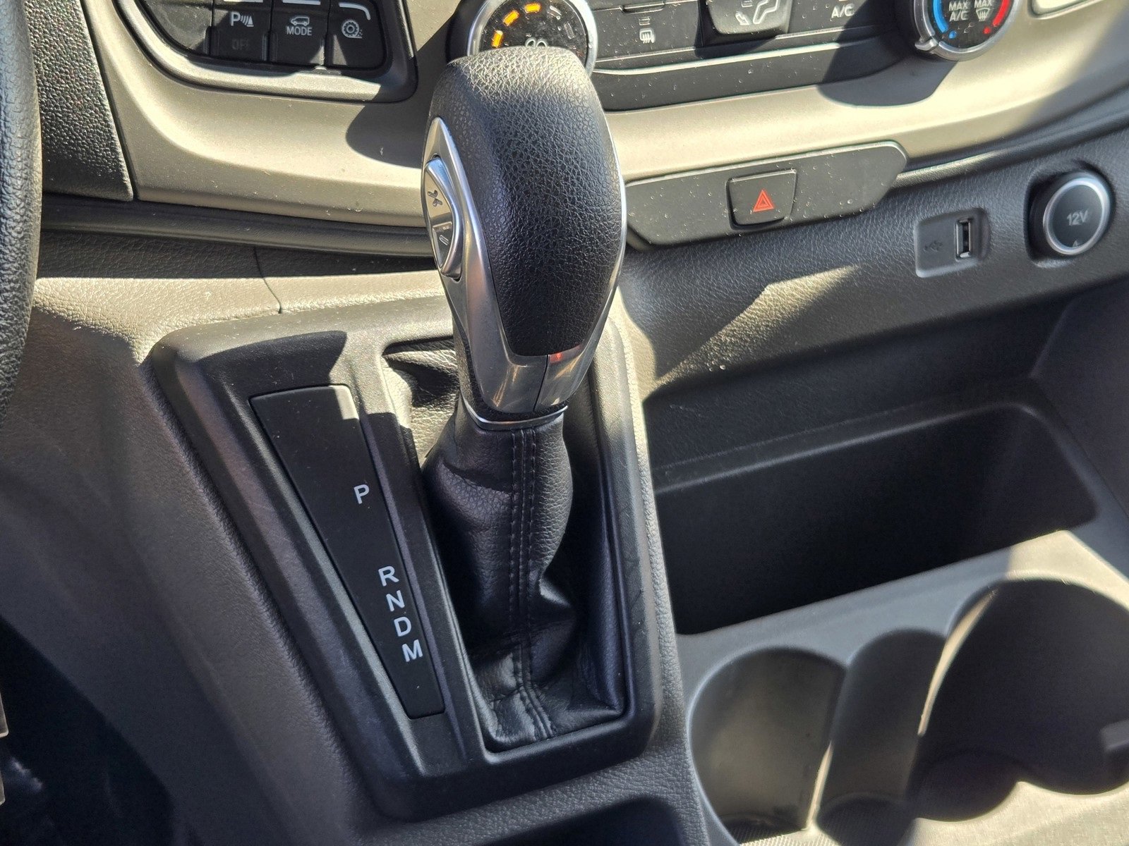 Used 2020 Ford Transit 350 XLT image 22