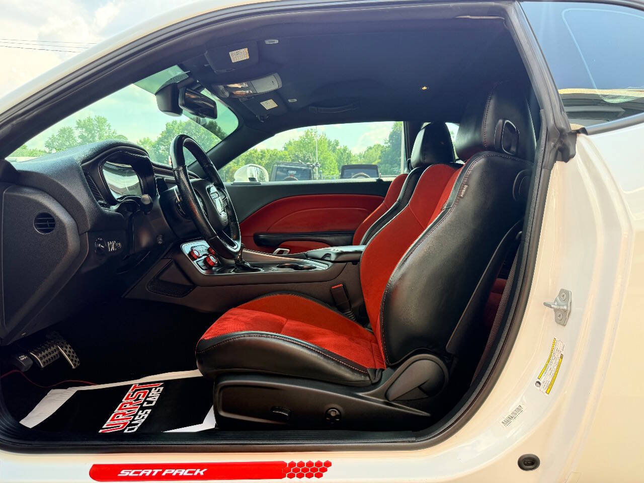 Used 2019 Dodge Challenger R/T Scat Pack RWD image 18