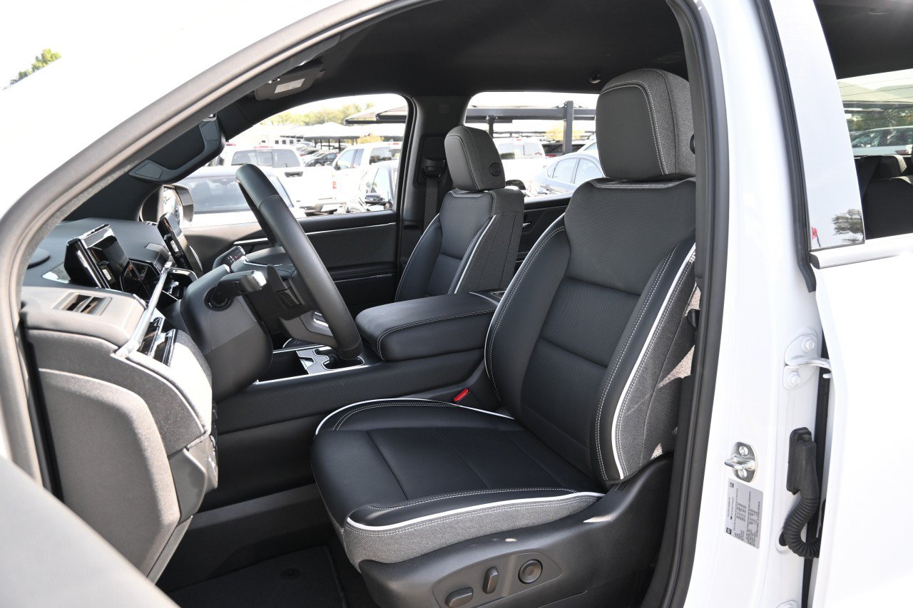 New 2026 GMC Sierra EV Elevation AWD/4WD image 18