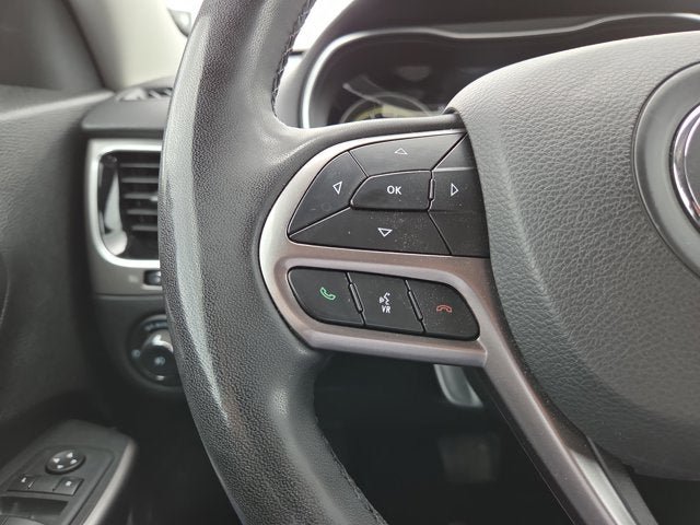 Used 2021 Jeep Cherokee Limited AWD/4WD image 22