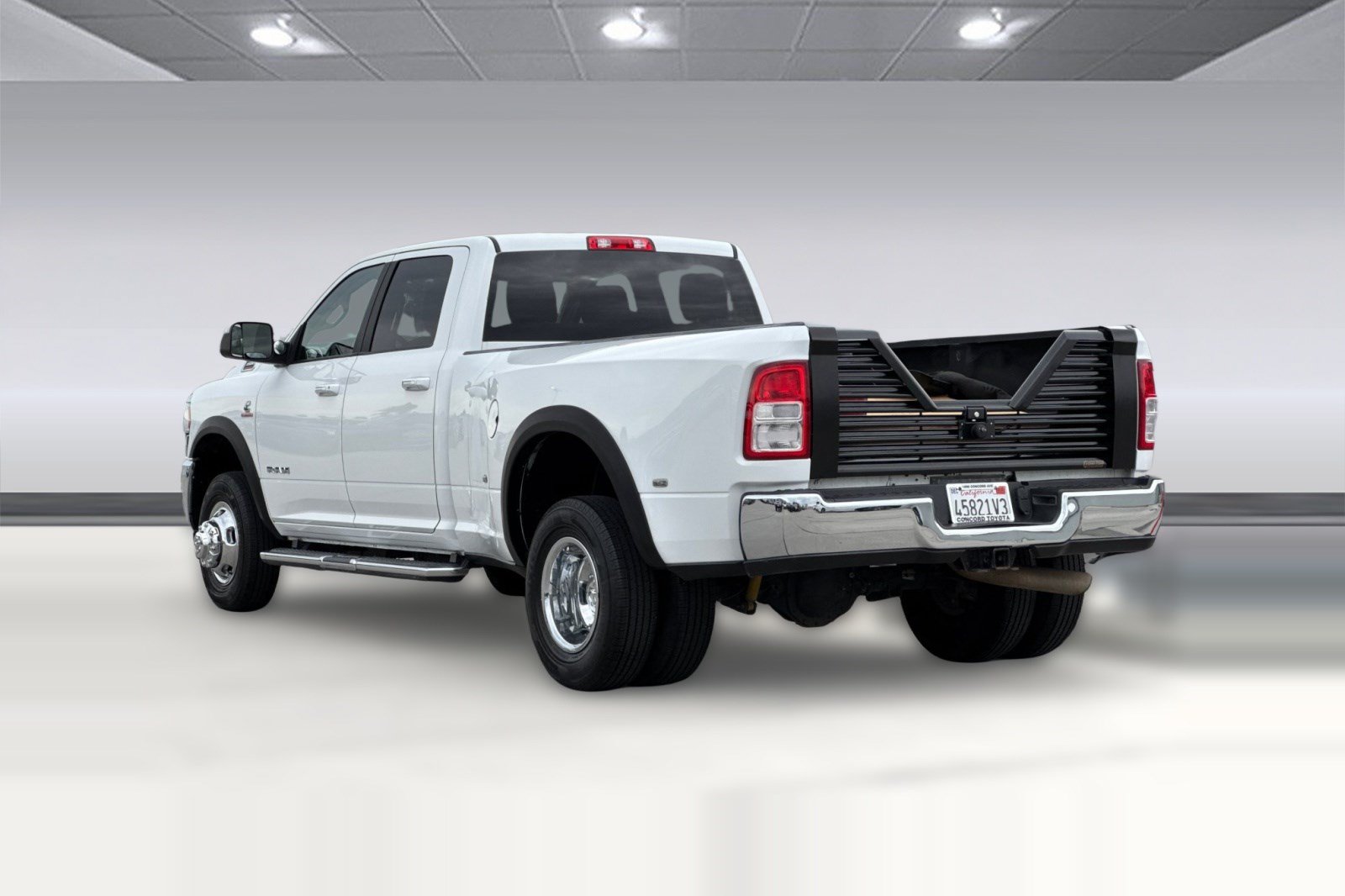 Used 2019 RAM 3500 Big Horn AWD/4WD image 3
