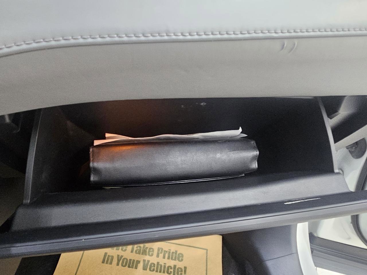 Used 2021 Toyota Highlander XLE image 38