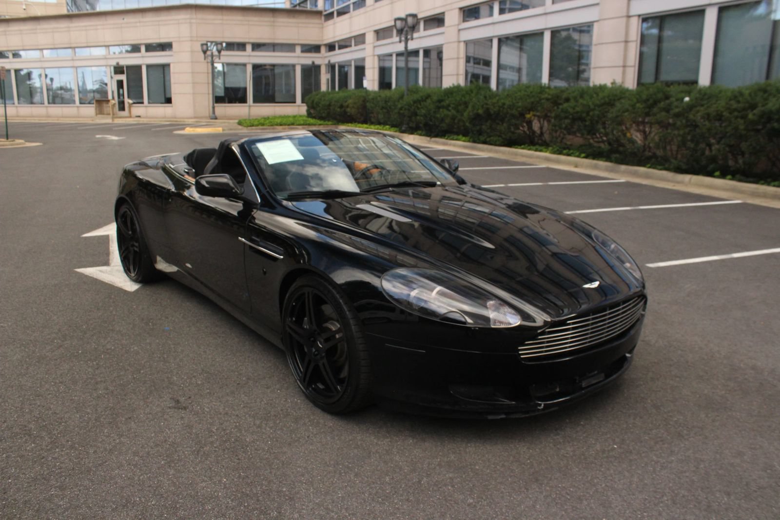 Used 2006 Aston Martin DB9 Volante RWD image 1