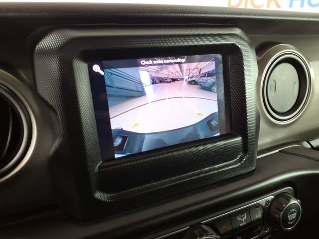 Used 2022 Jeep Gladiator Willys image 26