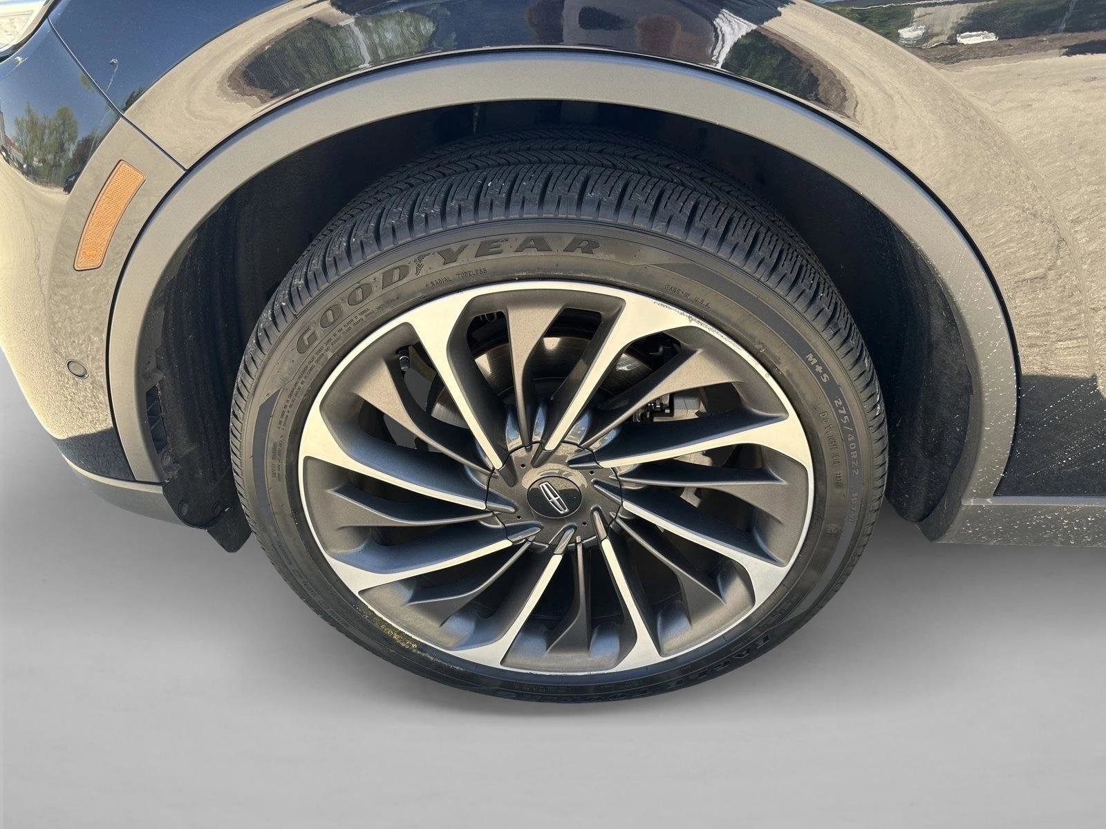 Used 2020 Lincoln Aviator Reserve w/ Equipment Group 202A AWD/4WD image 9