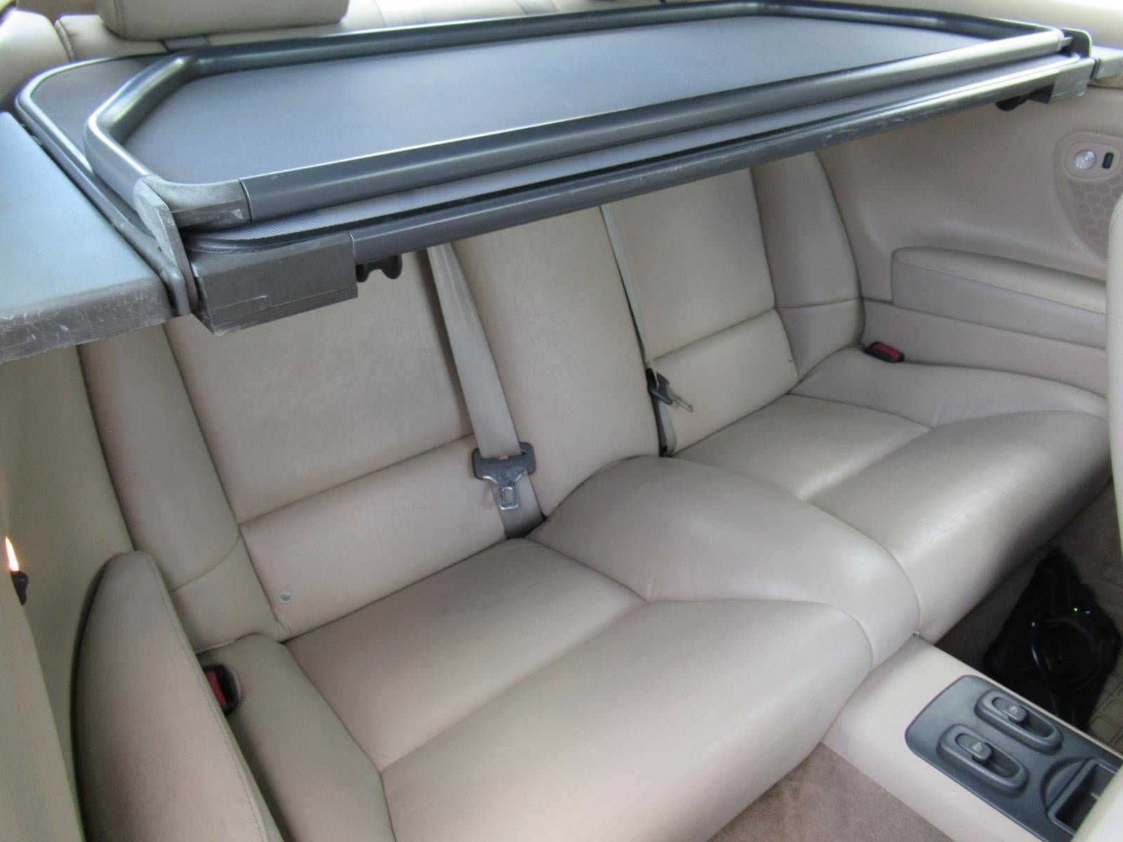Used 2004 Volvo C70 HT FWD image 14