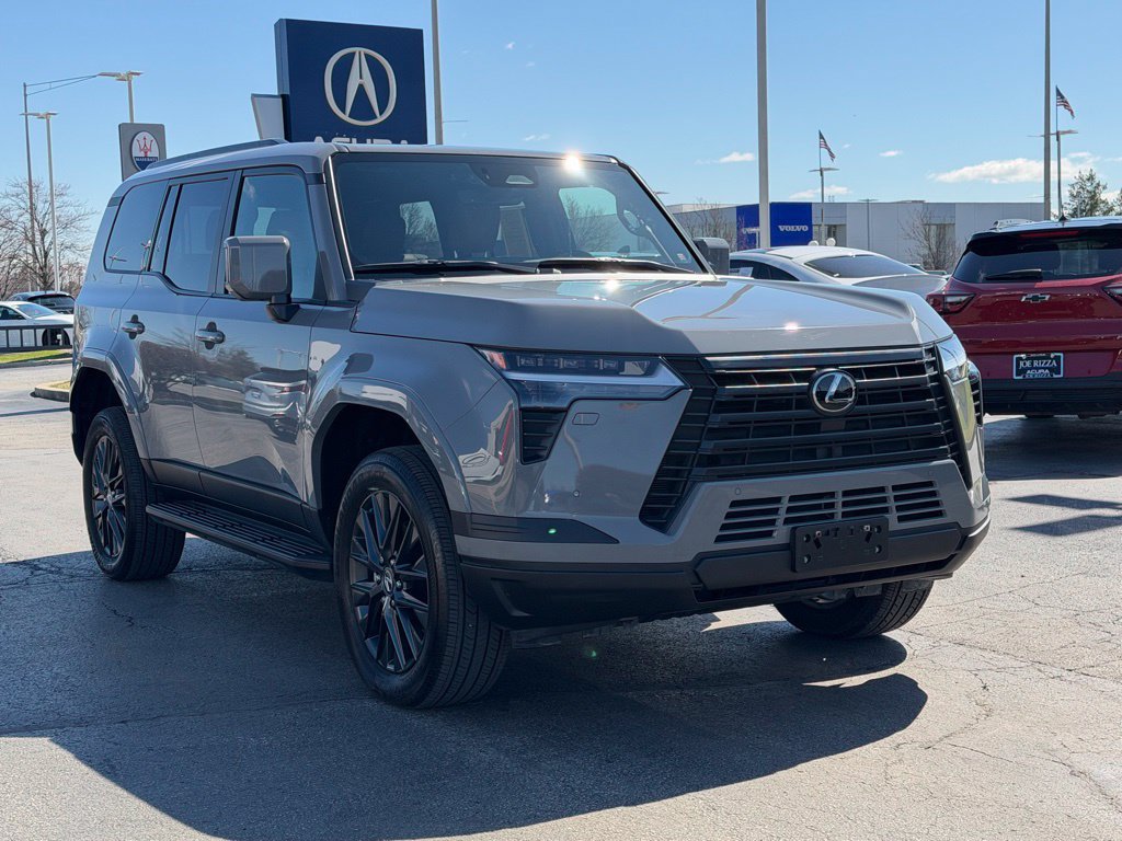 Used 2024 Lexus GX 550 w/ Cold Area Package AWD/4WD image 3