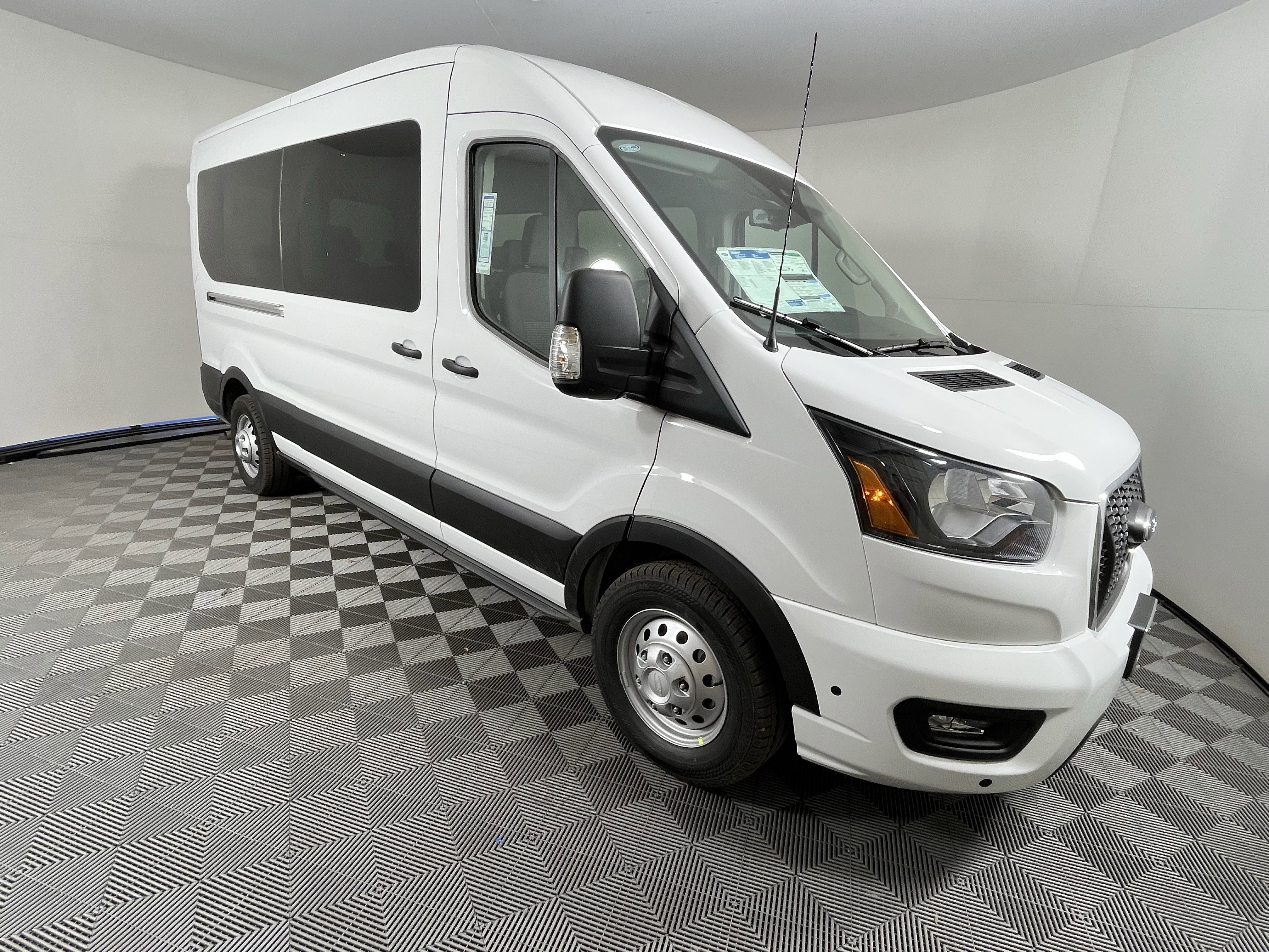 New 2025 Ford Transit 350 XLT AWD/4WD image 8