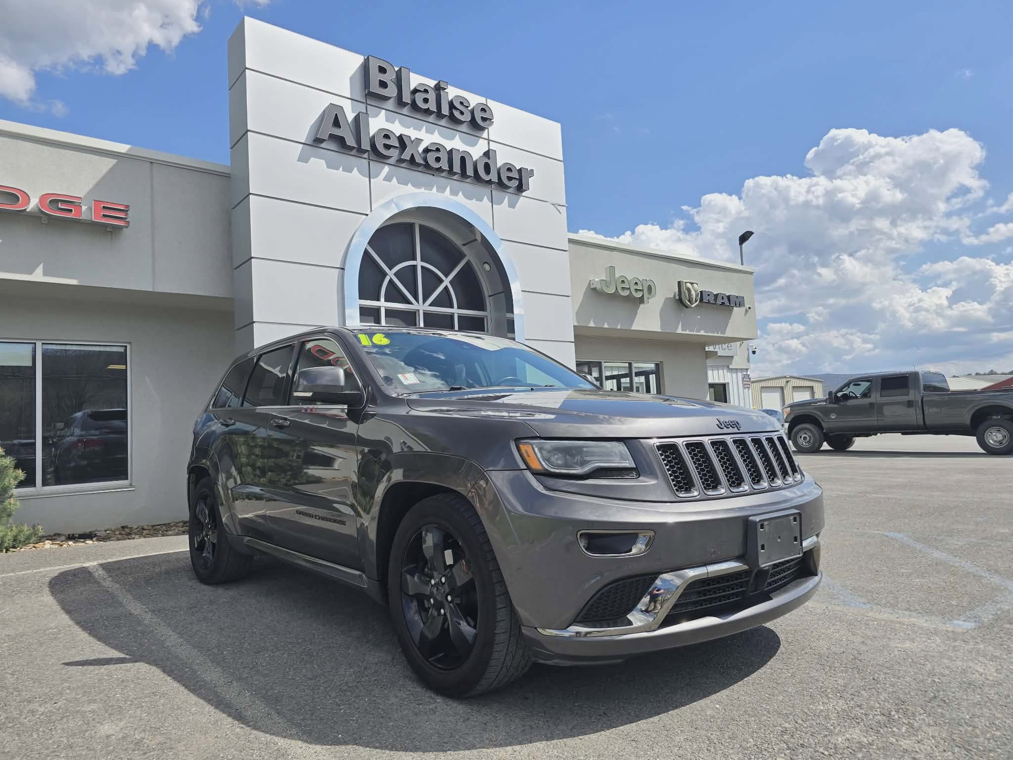 Used 2016 Jeep Grand Cherokee High Altitude AWD/4WD image 1