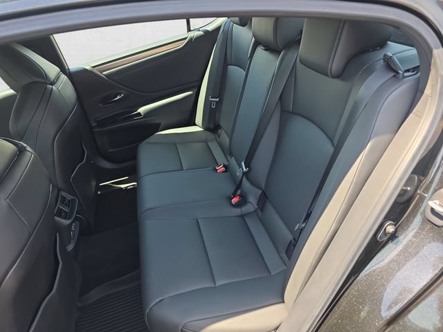 Certified 2025 Lexus ES 350 F Sport FWD image 13