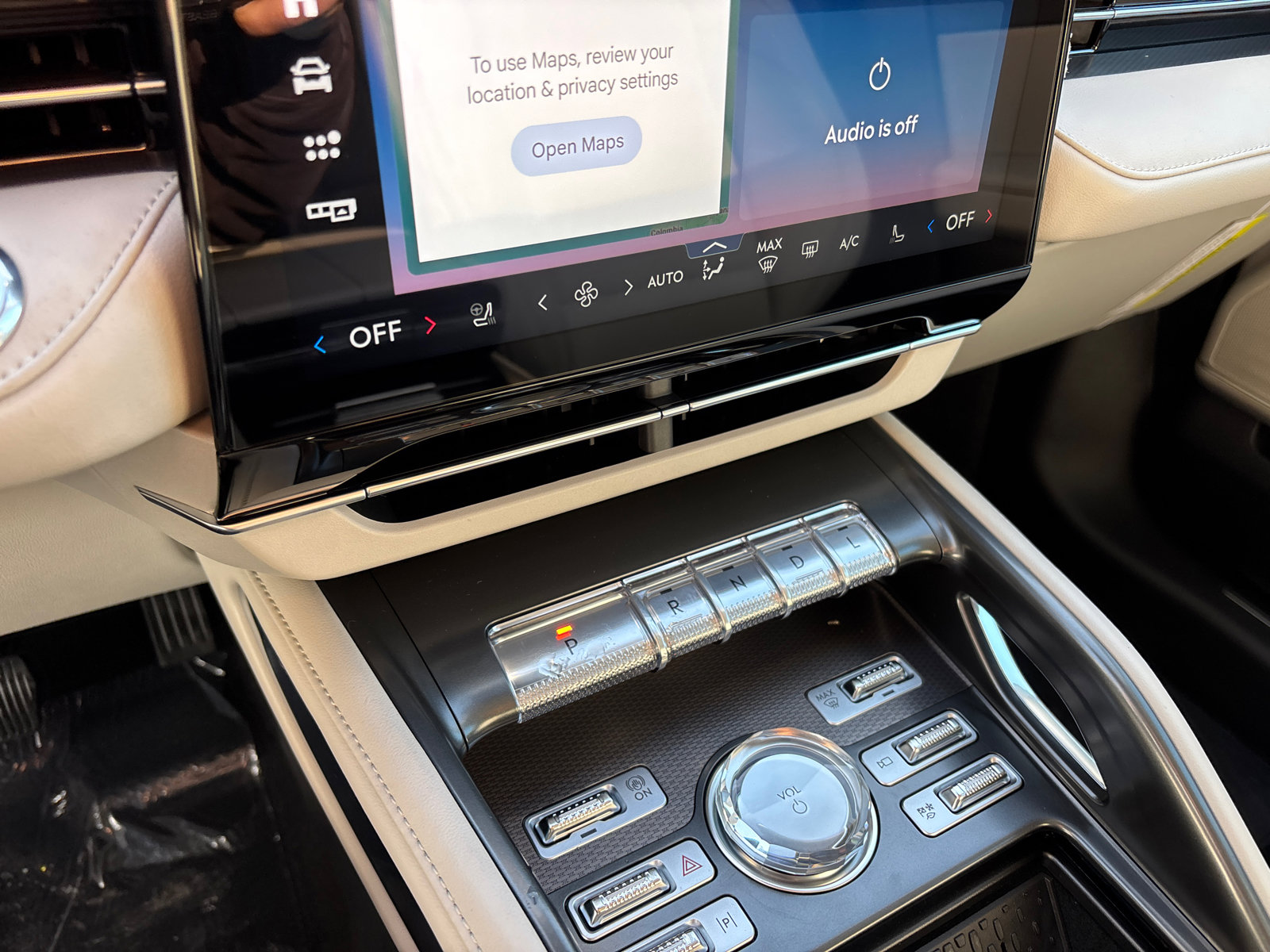 New 2026 Lincoln Nautilus Premier image 23