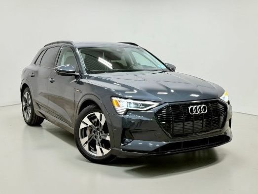 Used 2021 Audi e-tron Premium w/ Convenience Plus Package image 9