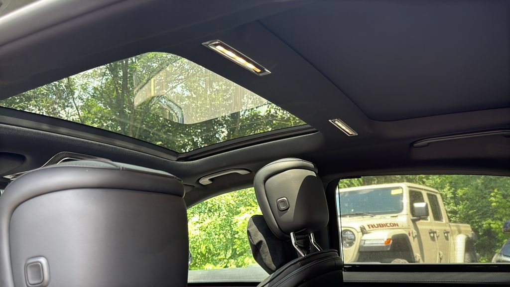Certified 2024 Mercedes-Benz S 580 4MATIC Sedan image 25