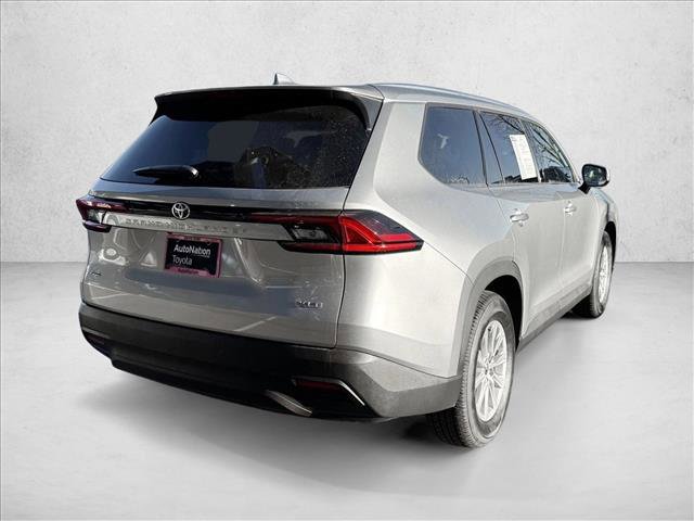 Certified 2025 Toyota Grand Highlander AWD image 4