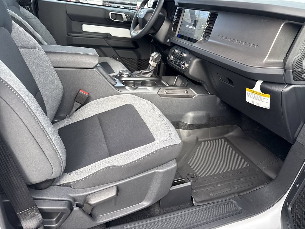 New 2025 Ford Bronco 2-Door w/ Sasquatch Package AWD/4WD image 14