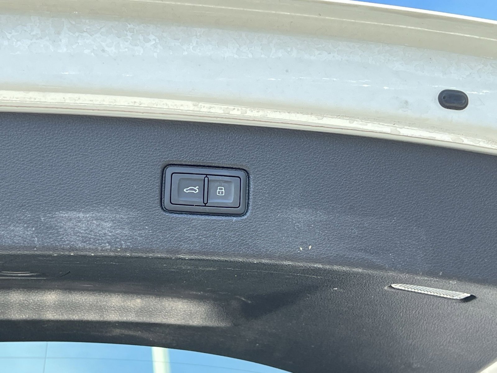 Used 2019 Audi Q7 3.0T Premium w/ Convenience Package AWD/4WD image 29