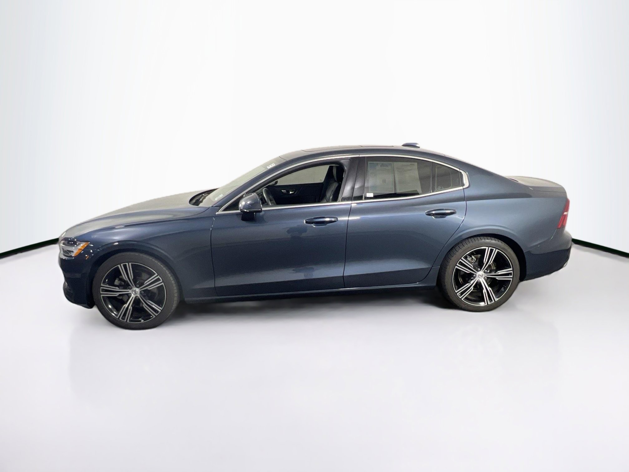 Used 2021 Volvo S60 T5 Inscription image 8