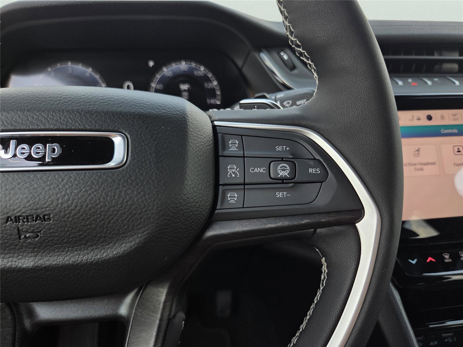 New 2026 Jeep Grand Cherokee L Limited image 31