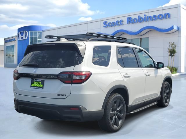 New 2026 Honda Pilot Sport image 4
