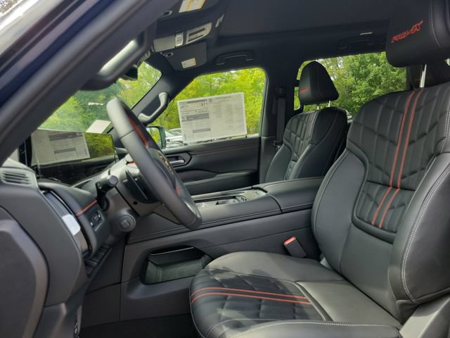 New 2026 Nissan Armada PRO-4X AWD/4WD image 8