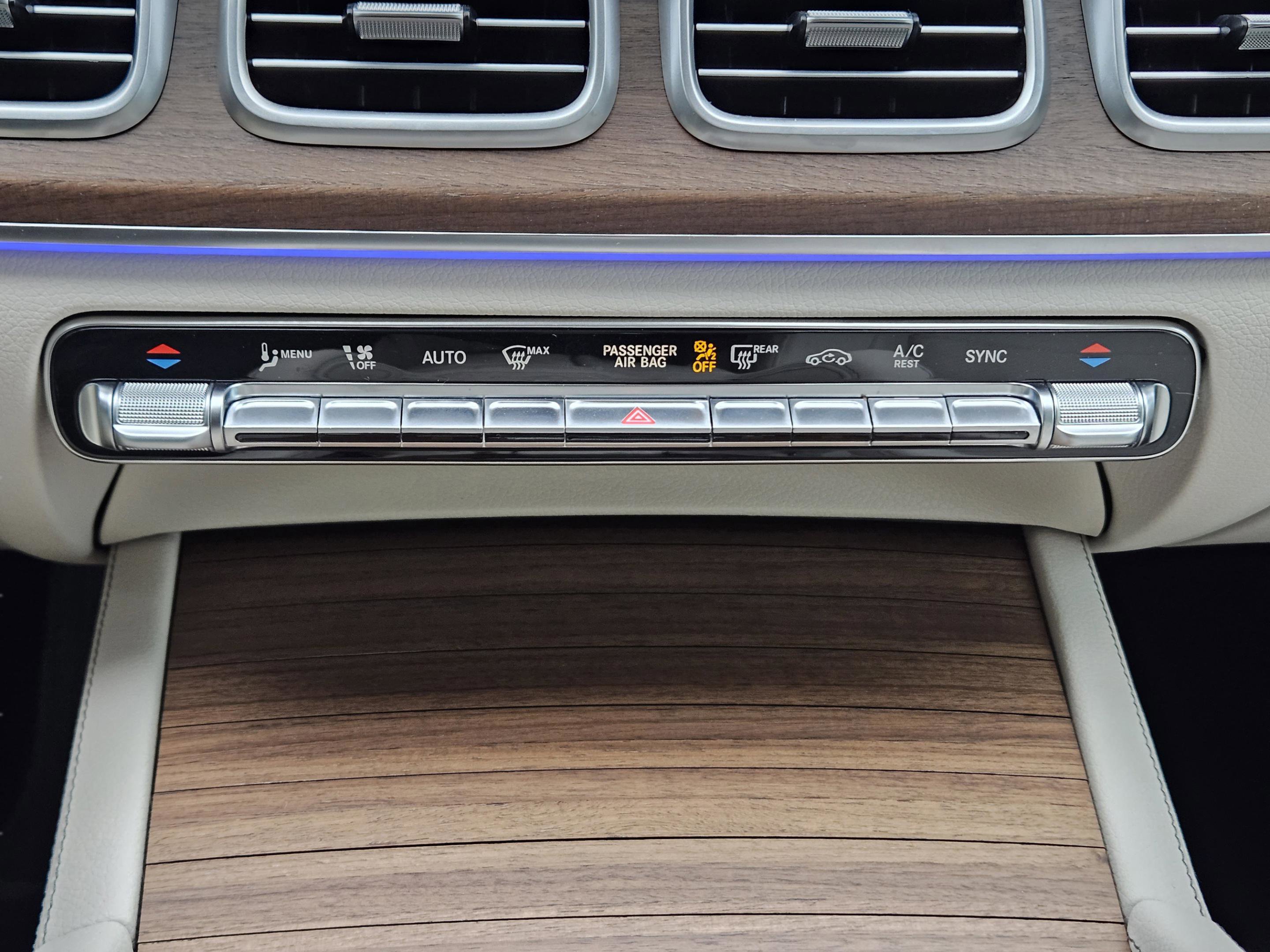 Certified 2026 Mercedes-Benz GLE 350 4MATIC image 11
