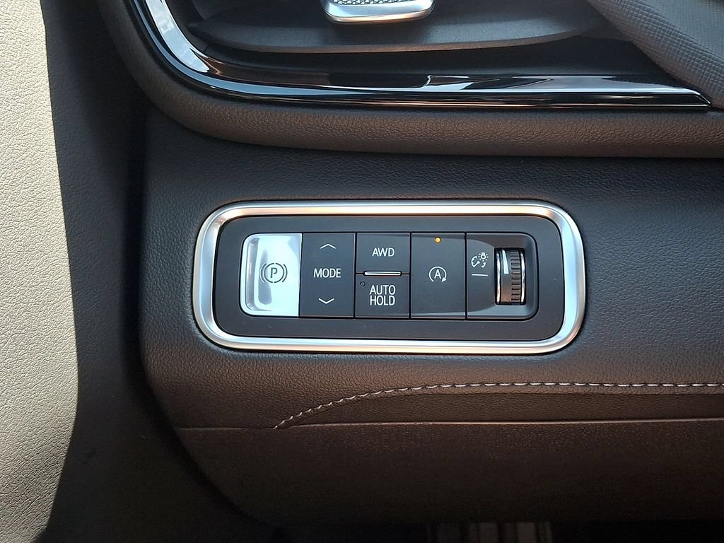 New 2026 Buick Enclave Sport Touring w/ Super Cruise Package AWD/4WD image 16