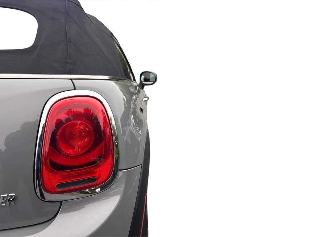 Used 2018 MINI Cooper Convertible FWD image 31