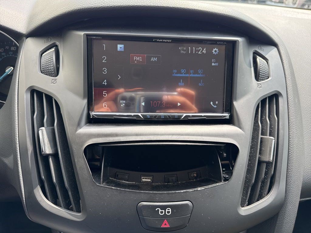 Used 2012 Ford Focus SE image 15