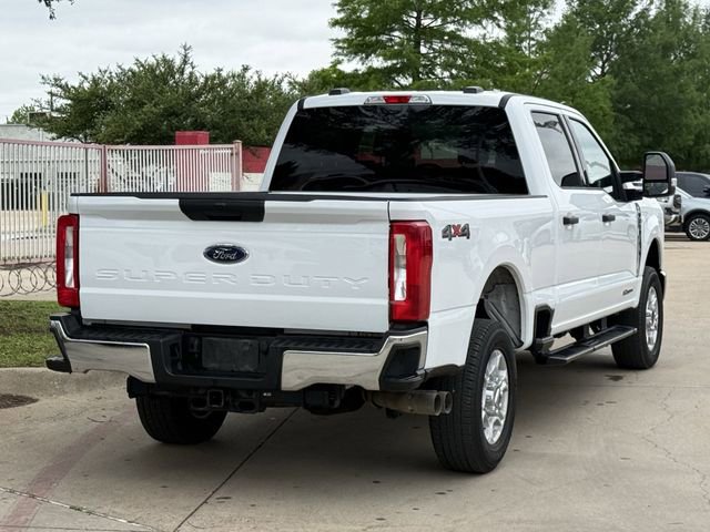 Used 2025 Ford F250 4x4 Crew Cab Super Duty image 4