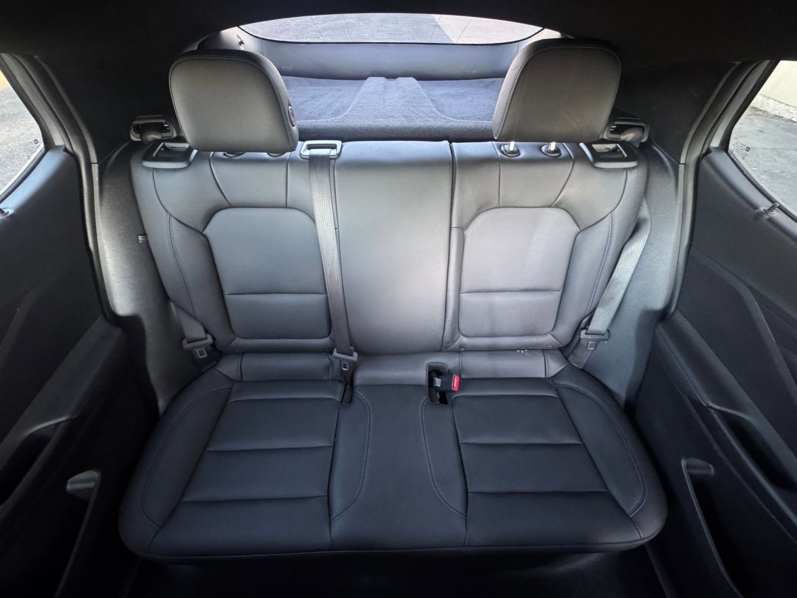 Used 2025 Buick Envista Sport Touring image 36