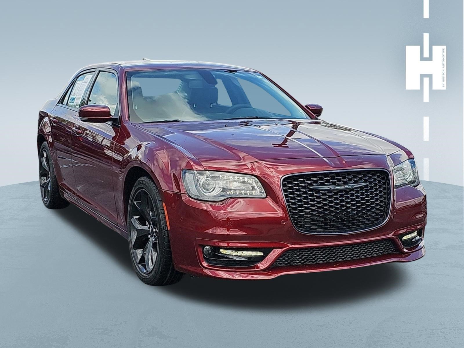 Used 2022 Chrysler 300 Touring L w/ Comfort Group
