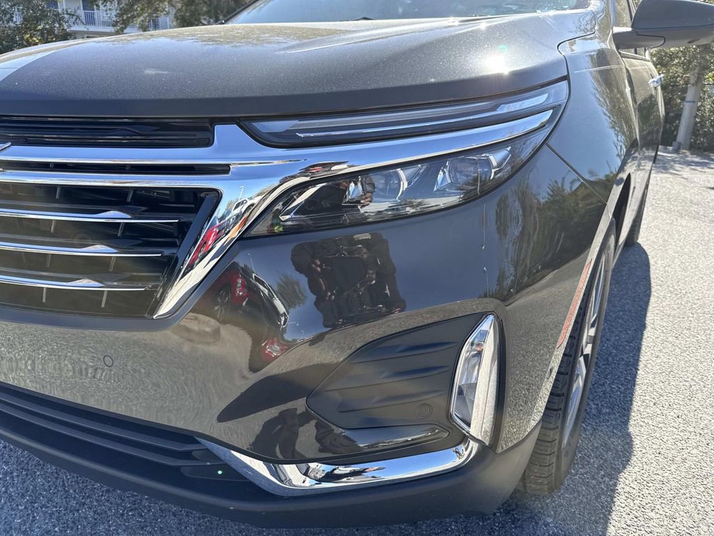 Used 2023 Chevrolet Equinox Premier image 10