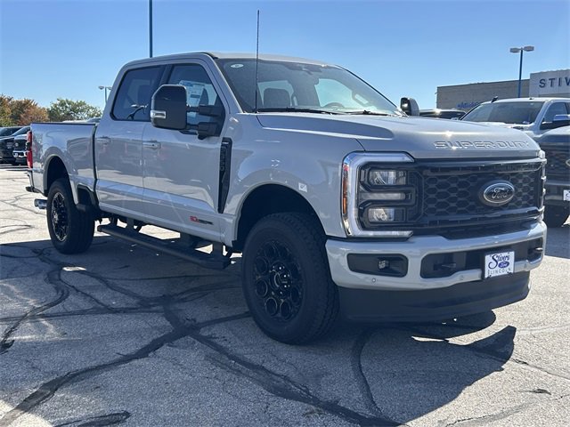 New 2026 Ford F350 Lariat w/ Black Appearance Package image 2