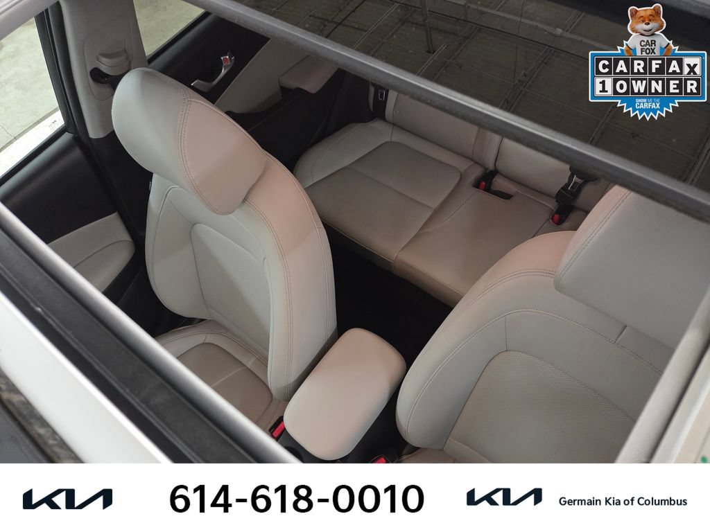 Used 2023 Hyundai Kona Limited AWD/4WD image 32
