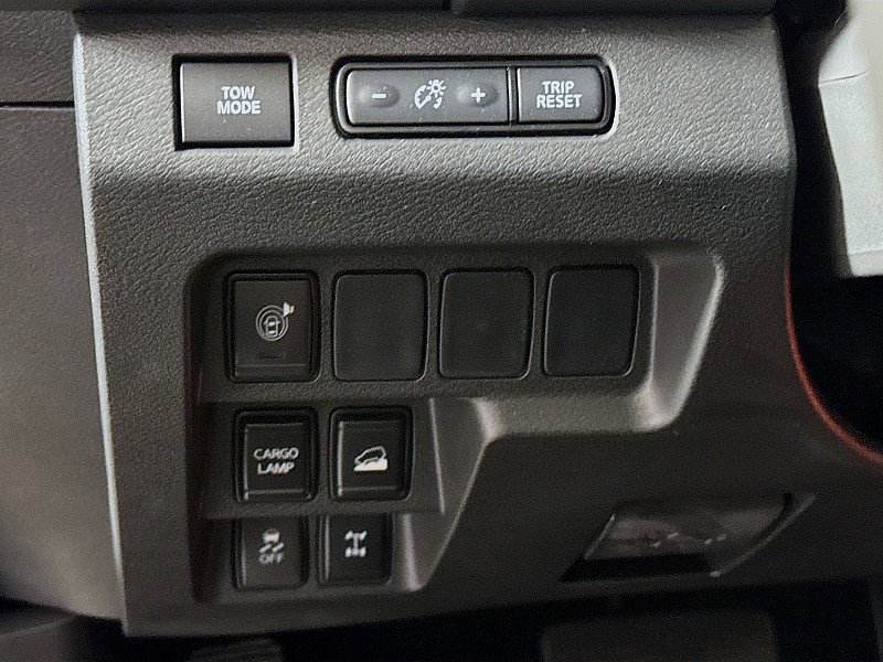 New 2025 Nissan Frontier PRO-4X w/ Interior Protection Package image 10