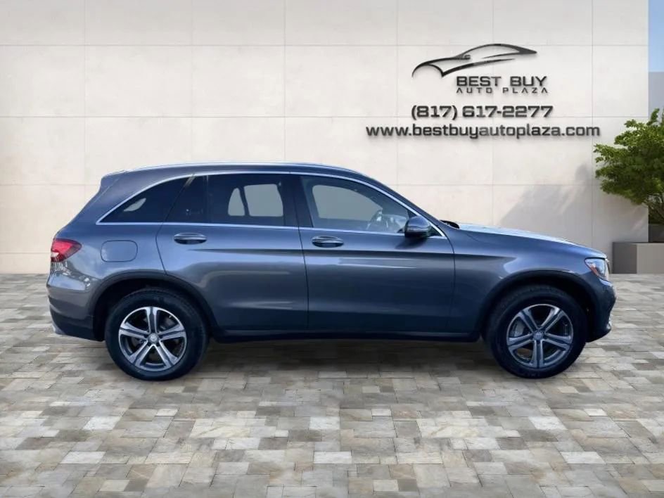 Used 2017 Mercedes-Benz GLC 300 image 8