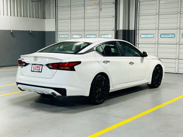 New 2025 Nissan Altima 2.5 SV w/ SV Special Edition Package image 17