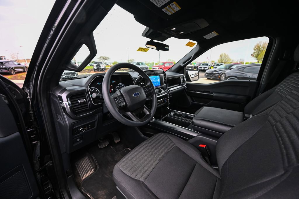 Used 2022 Ford F150 XL w/ STX Appearance Package AWD/4WD image 17