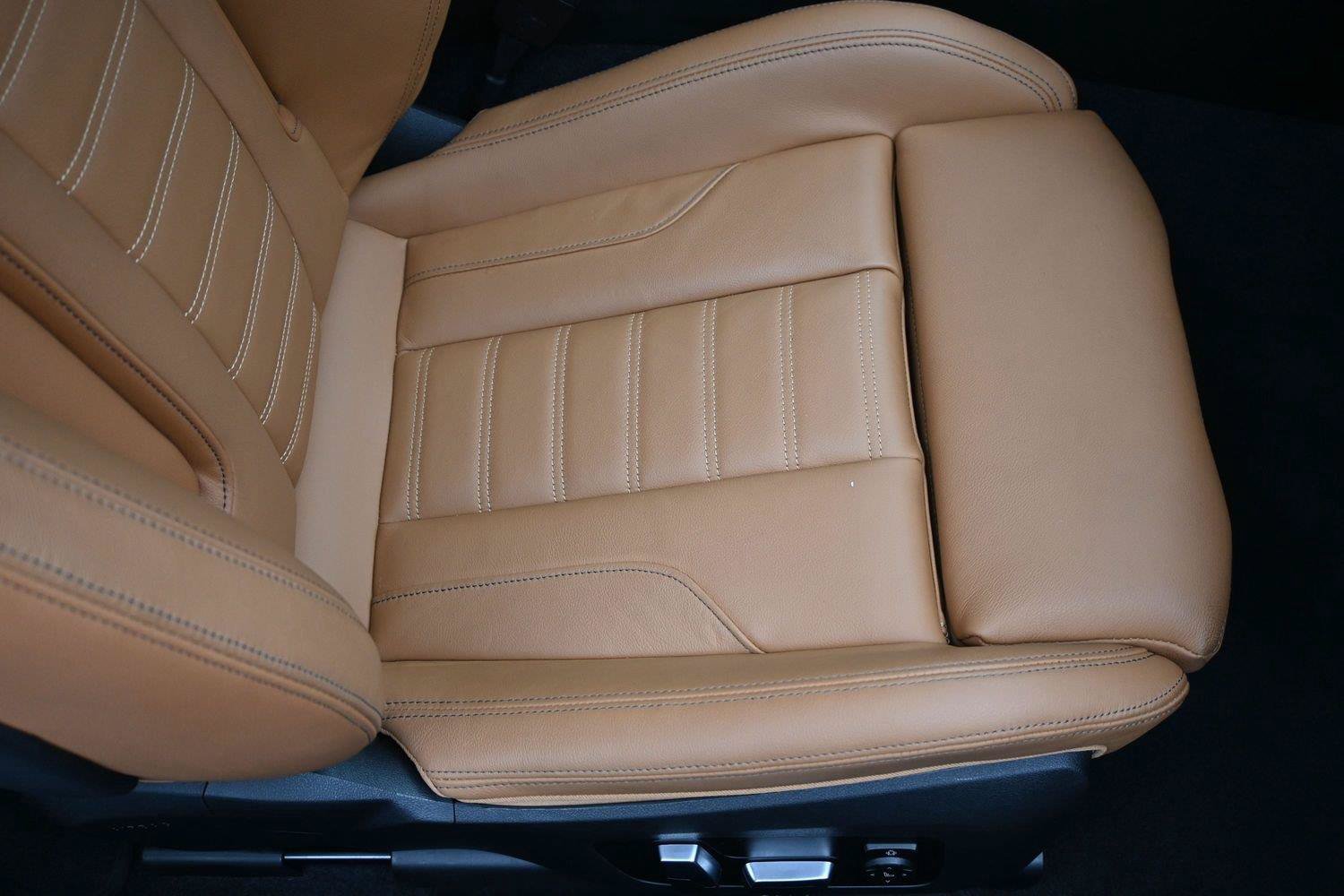 Used 2023 BMW M2 RWD image 15