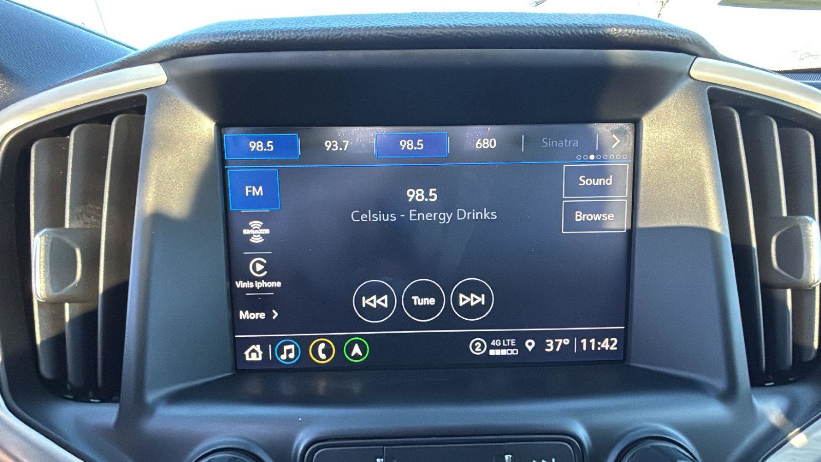 Used 2023 GMC Terrain Denali image 18